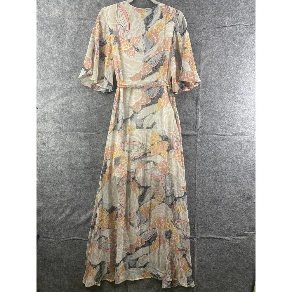 Molly Bracken Maxi Dress Medium Pink Lotus Floral Print Wrap Short Sleeve NWT - Picture 3 of 13